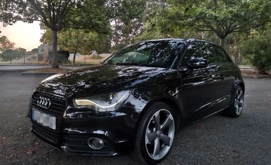 AUDI A1 A1 1.2 TFSI S-LINE