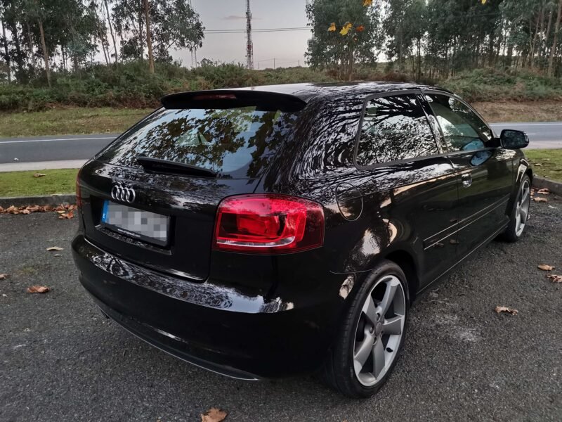 AUDI A3 A3 2.0 TDI S-LINE