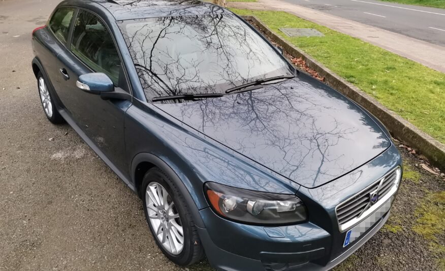 VOLVO C30 C30 2.0D Summum