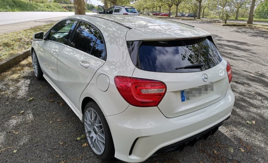 MERCEDES-BENZ CLASE A A 180 AMG Line