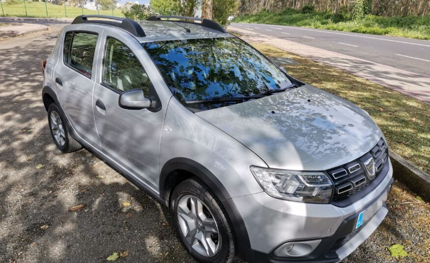 DACIA SANDERO Stepway Essential TCE