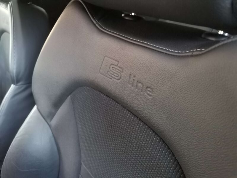 AUDI A1 A1 1.2 TFSI S-LINE