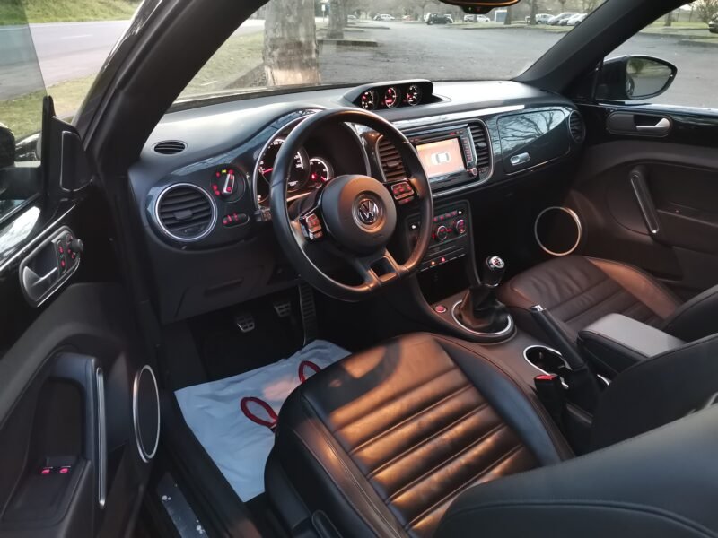 VOLKSWAGEN BEETLE 1.4 TSI 160cv RLine