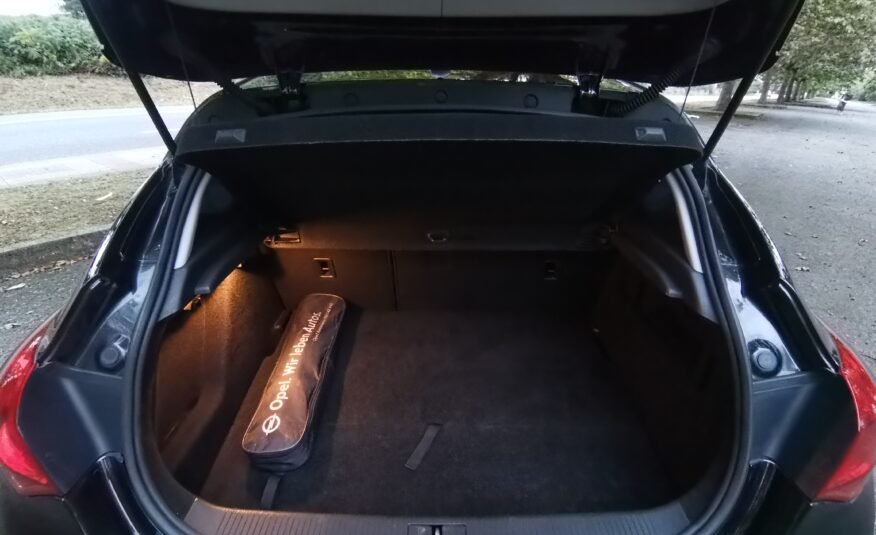 OPEL ASTRA 1.7 CDTi 110 CV Excellence