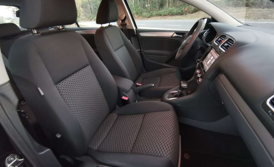 VOLKSWAGEN GOLF VI 1.6 TDI 105 DSG Advance BMotion Tech