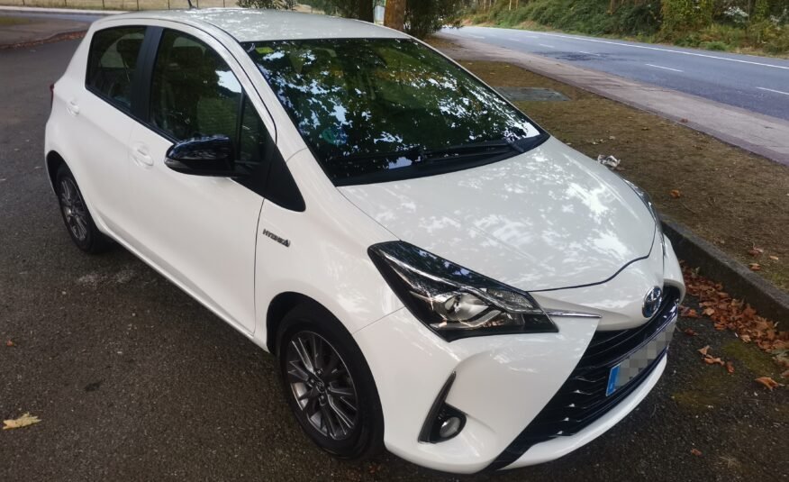 TOYOTA YARIS 1.5 100H Feel 20 Aniversario