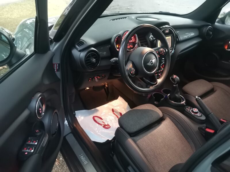 MINI MINI COOPER COOPER 5 PUERTAS automatico