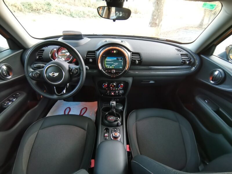MINI CLUBMAN COOPER