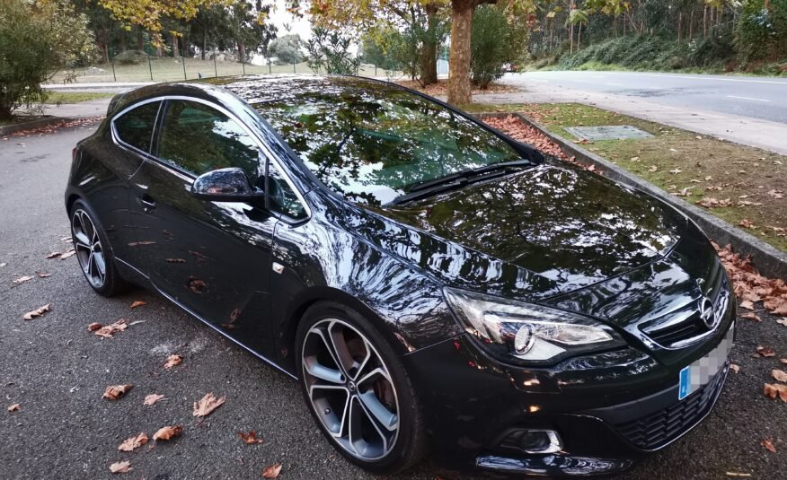 OPEL ASTRA 2.0 CDTi SS 195 CV Biturbo GTC