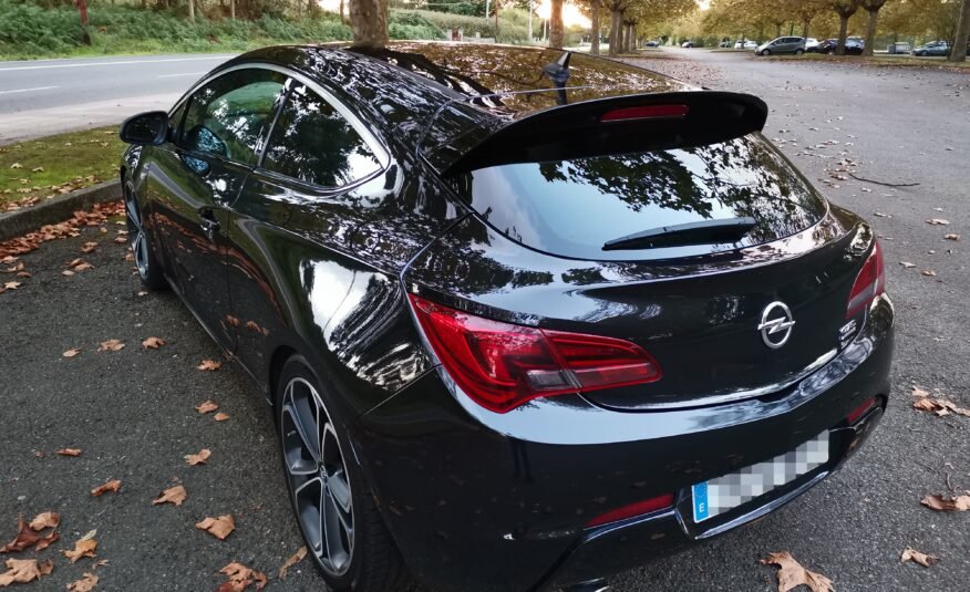 OPEL ASTRA 2.0 CDTi SS 195 CV Biturbo GTC