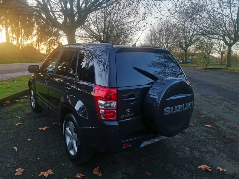 SUZUKI Grand Vitara 1.9 DDiS JLXE 5P 4X4