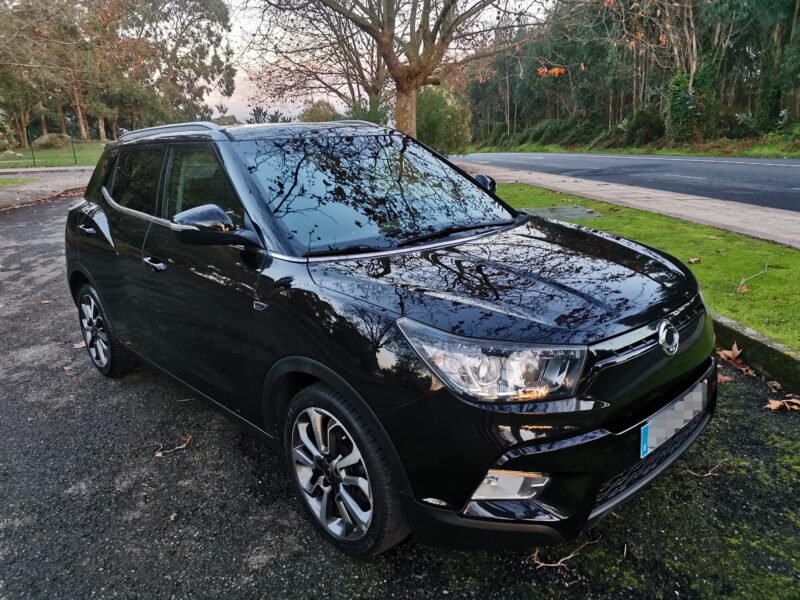 SSANGYONG TIVOLI D16T Premium 4×2