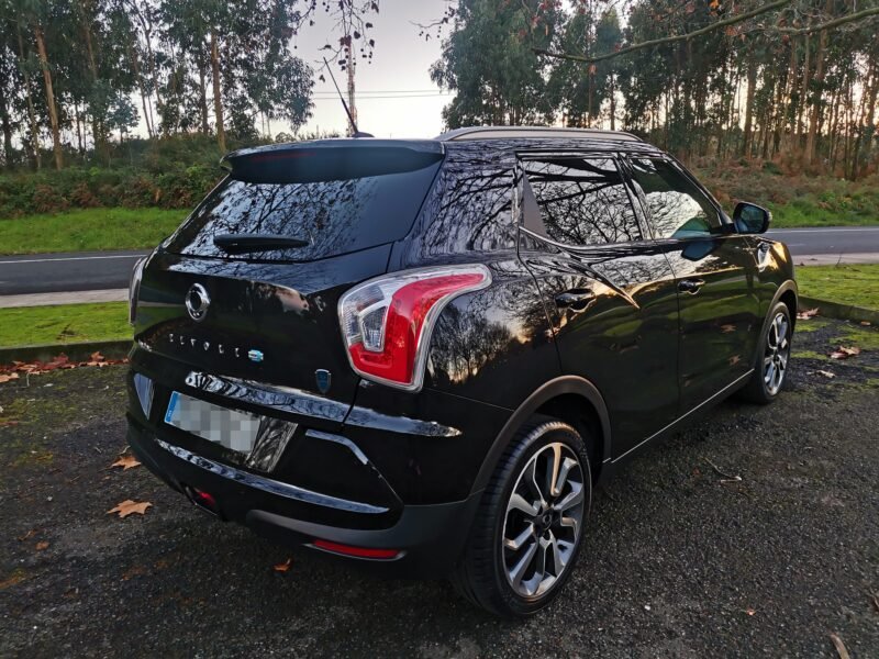 SSANGYONG TIVOLI D16T Premium 4×2