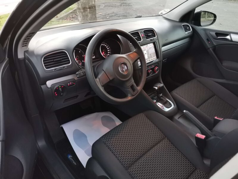 VOLKSWAGEN GOLF VI 1.6 TDI 105cv DPF DSG Sport