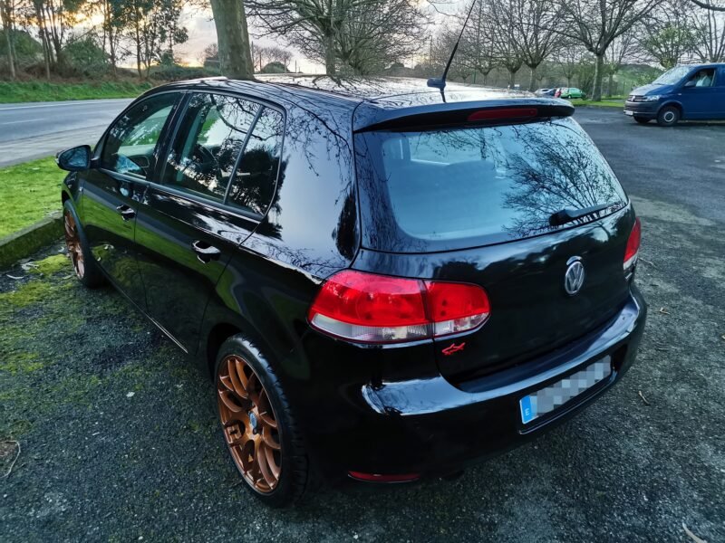 VOLKSWAGEN GOLF VI 1.6 TDI 105cv DPF DSG Sport