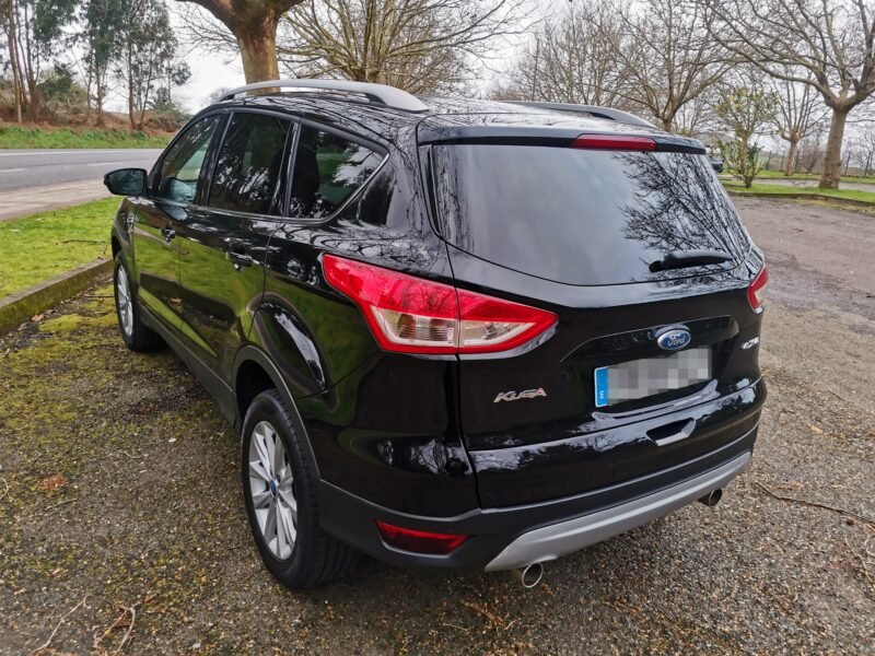 FORD Kuga 2.0 TDCi 110kW 4×4 ASS Titanium Powers.