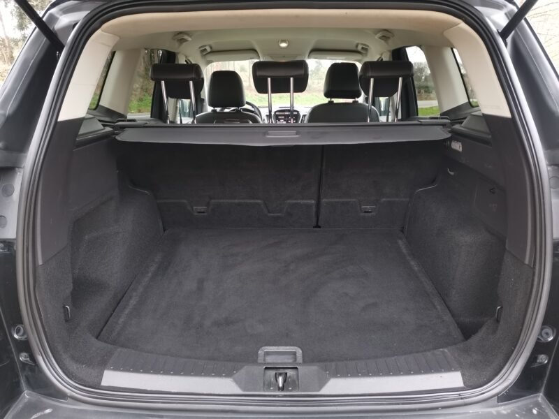 FORD Kuga 2.0 TDCi 110kW 4×4 ASS Titanium Powers.