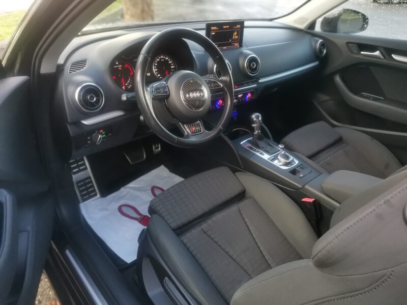 AUDI A3 2.0 TDI 150cv clean d. S tronic Ambition