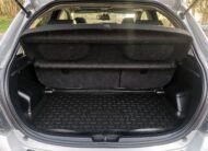 TOYOTA YARIS Hybrid Advance