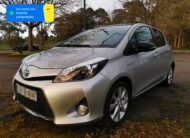 TOYOTA YARIS Hybrid Advance