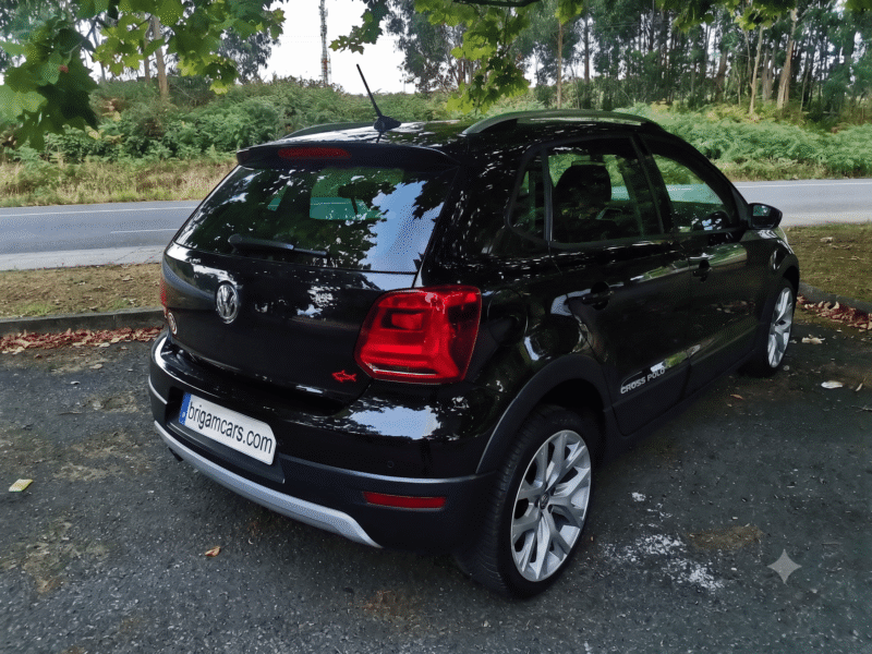 VOLKSWAGEN POLO CROSS 1.4 TDI 105cv BMT