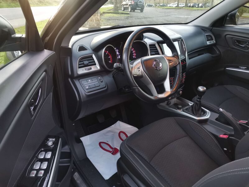 SSANGYONG TIVOLI D16T Premium 4×2