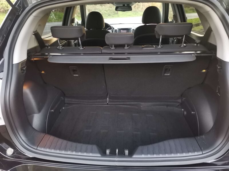 SSANGYONG TIVOLI D16T Premium 4×2