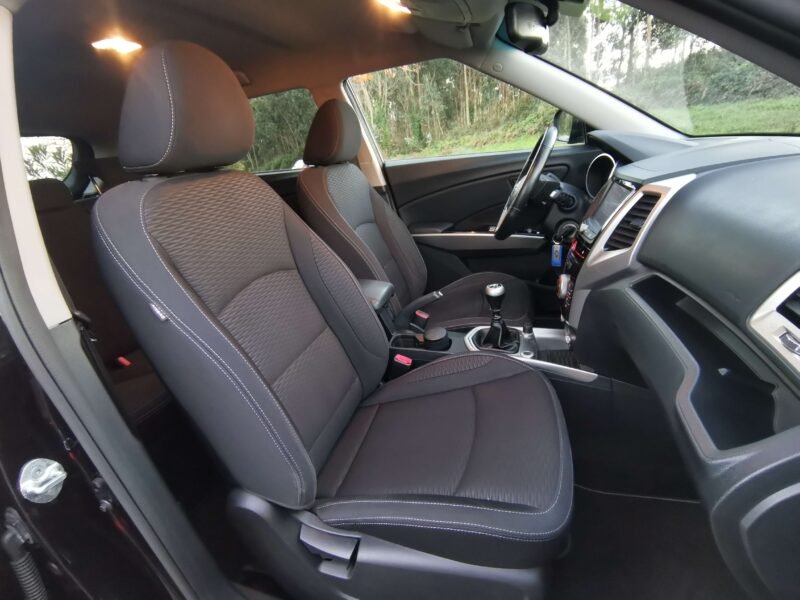 SSANGYONG TIVOLI D16T Premium 4×2