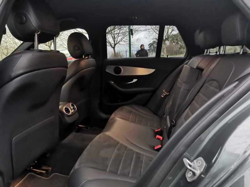 MERCEDES-BENZ C220 CDI 9G-TRONIC AMG LINE NIGHT EDITION