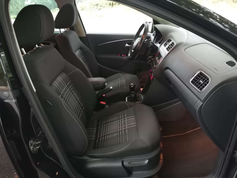VOLKSWAGEN POLO 1.0 LOUNGE