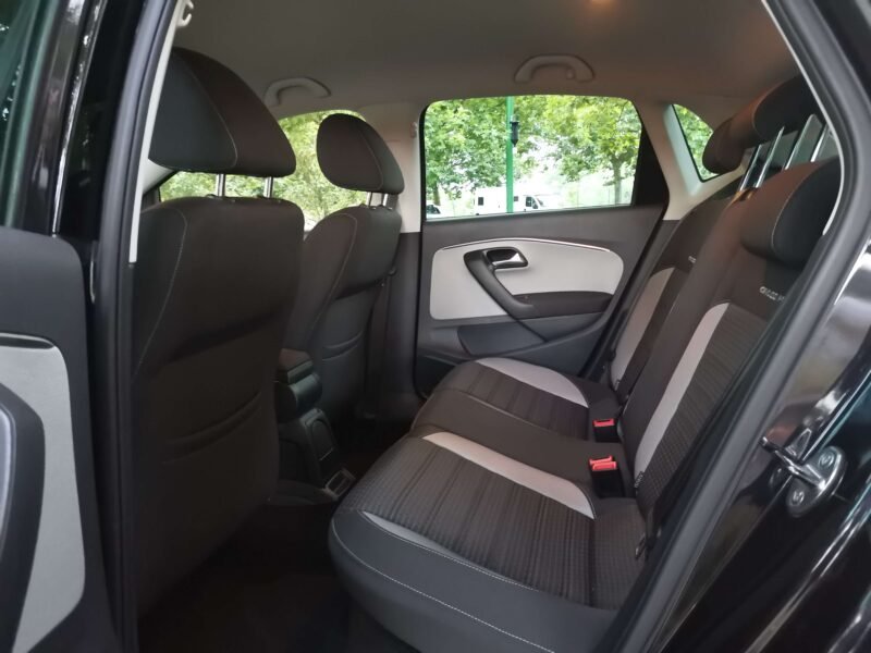 VOLKSWAGEN POLO CROSS Sport 1.4 TDI 105cv BMT