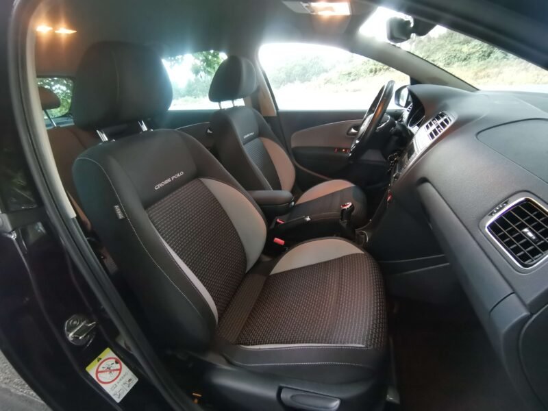 VOLKSWAGEN POLO CROSS Sport 1.4 TDI 105cv BMT