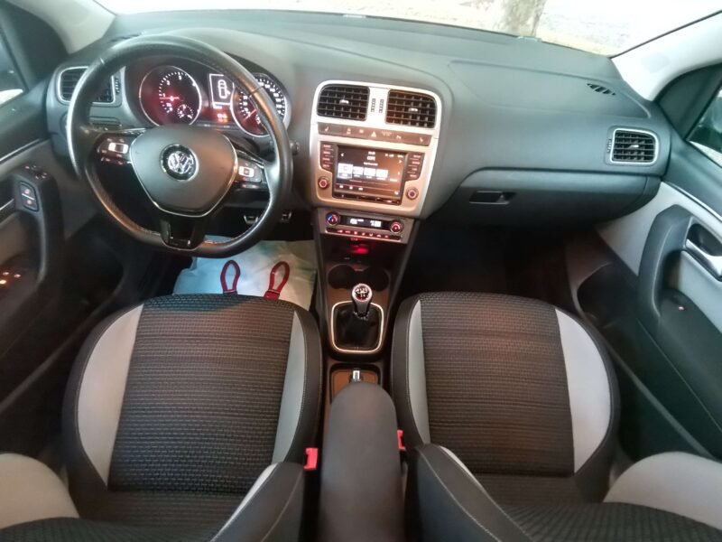 VOLKSWAGEN POLO CROSS Sport 1.4 TDI 105cv BMT
