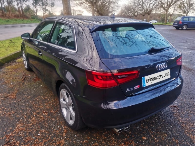 AUDI A3 2.0 TDI clean d. S tronic Ambition