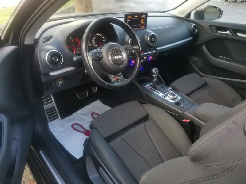 AUDI A3 2.0 TDI clean d. S tronic Ambition