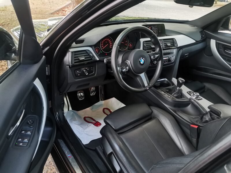 BMW Serie 3 320d xDrive Touring PACK M